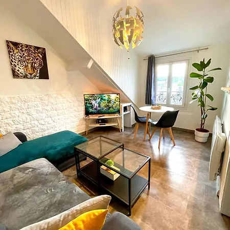 Superbe Entier Au Pied De La Gare Rer, A 15 Min De Paris & Orly Juvisy-sur-Orge